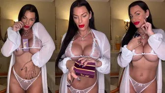 Nadine Kerastas onlyfans deep vulva fingering vids