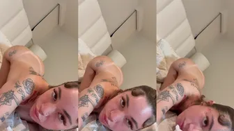 Bhad Bhabie onlyfans play soft vulva lips