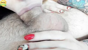 strawberrywithcream18 Cute babe caresses shaved cunt