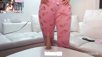 hornyco57 gently fucks her pussy