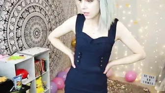 lunalamb Young bitch fucks both holes