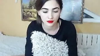 ognie_monro pulls pussy to orgasm