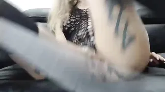 missdivinna Skinny pussy caresses shaved pussy