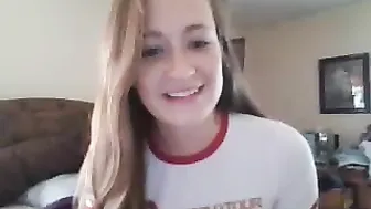 laceylockheart Magnificent prankster shows herself naked on the street