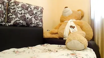 devinesex Impressive babe relieves stress with sex toy