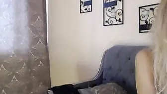 blondiejen Hot thing is relaxing with sex toys