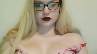 pussypuffgirl Skinny chick masturbates through her pussy panties