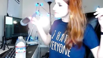 aynmarie Exquisite passion rubs pussy