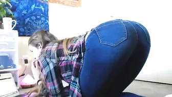 lavenderhaze Exciting bitch dancing in underwear