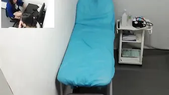 quinones_aqugust sweet babe gets an orgasm