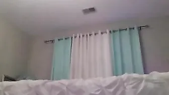 LexiVixi Young female fucks pussy dildo