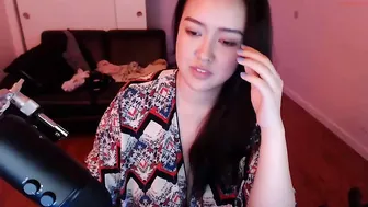 zilla_x Amazing female caresses shaved pussy