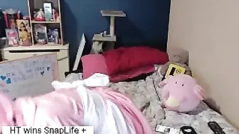 opheliavile Graceful slut fucks handle from the pan