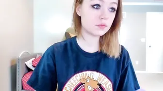 anabelleleigh Redhead female caresses big tits