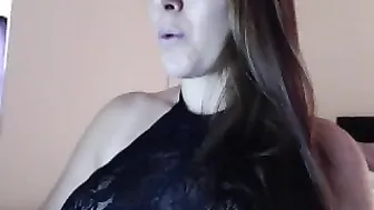 tabby Homemade bitch performs a striptease