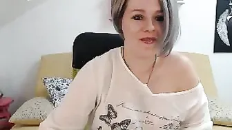 jessycahottie Spicy bitch exposes her charms