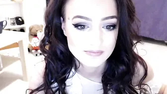 brunetteboo Pretty woman sitting in a chair