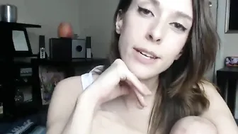 realcanada Slender chick sucks penis gentleman