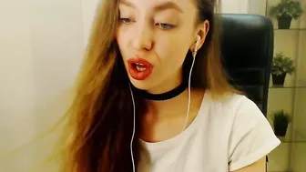 nicetaylorgirl Crazy bitch demonstrates underwear