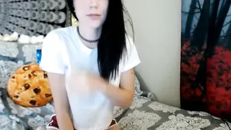 sexybeth1248 Charming Shmara takes off her panties and pulls pussy