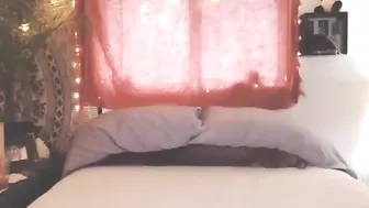 good69vibez babe fingering pussy