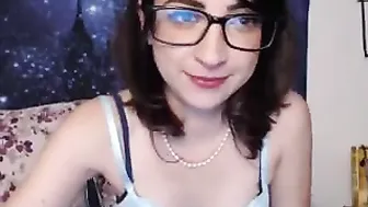 aubritoffee Top-notch model rubs big tits