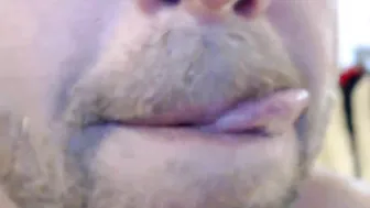 bama_mo68 Mother masturbates on skype