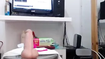 chloe_cum Naughty young lady fucks with sex machine