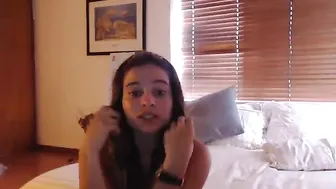 kendalltyler Naughty babe fucks vagina sex toy