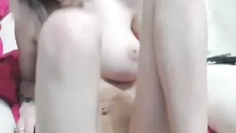 hotfallingdevil demonstratively masturbating on cam