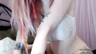 budfairy playing with dildo