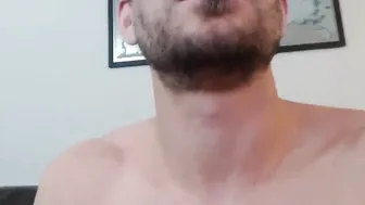 jackplusjill Sexy hottie gently pulls pussy