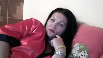 danyxx1979 Beauty masturbates and plays with rubber dildo