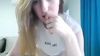 yourbambigirl Young bitch caresses shaved holes