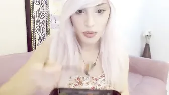 cherrycrush Chic Shows Shaved Holes