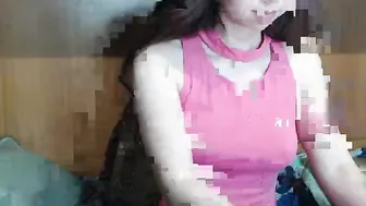 alizeepo Thick blonde body masturbates pussy