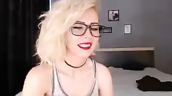 nicepussyfuckk18 asks to be fucked