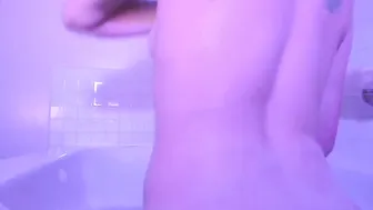caireen Fat woman punishes clit