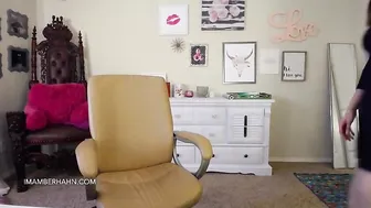 amber Luscious blonde masturbating cunt