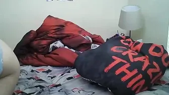 sexikatbby Busty slut fucks her cunt with a sex toy
