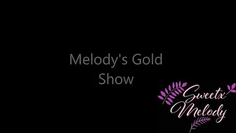 sweetxmelody Solid slut gently squeezes pussy