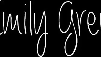 Emily_Grey Busty skin fucks pussy dildo