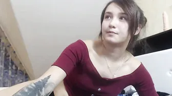 littlewetgf Insatiable fucking fries himself in the ass