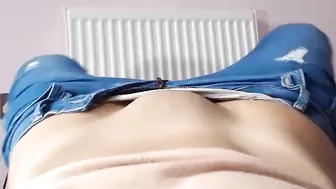 wet_and_wild Beautiful chick caresses huge milkings