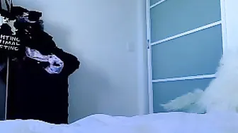 softerroses Blissful babe twirls a huge ass