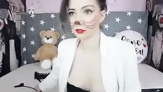 vany_love Beauty fucks with a rubber doll