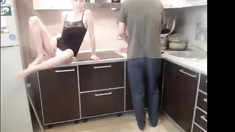 pleasuredive Hot chick with big booty poses in lingerie