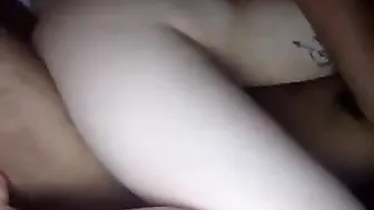 aroundtheworld1 Sensitive girl could not resist