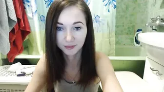 sweet_lily Appetizing beast rides sex toy
