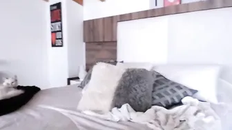 dulcemariaa The charming female masturbates both holes